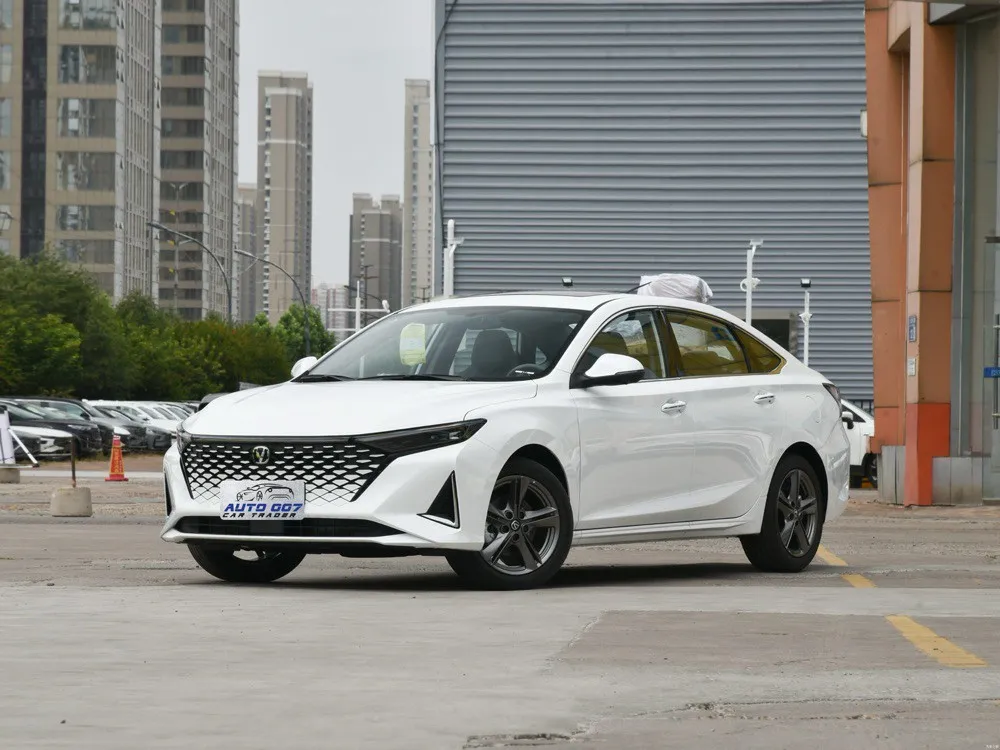 Changan Raeton bensiiniauto