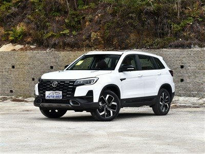 Changan CS75 bensiiniauto