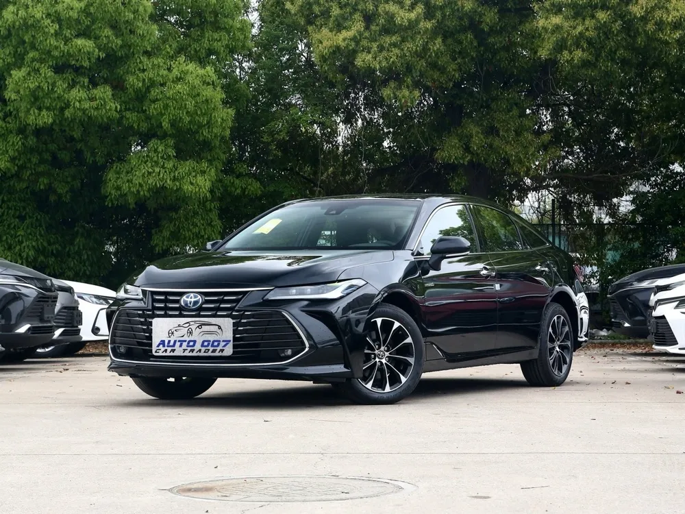 Toyota Avalon hybridiauto
