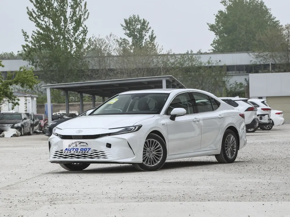 Toyota Camry hybridiauto